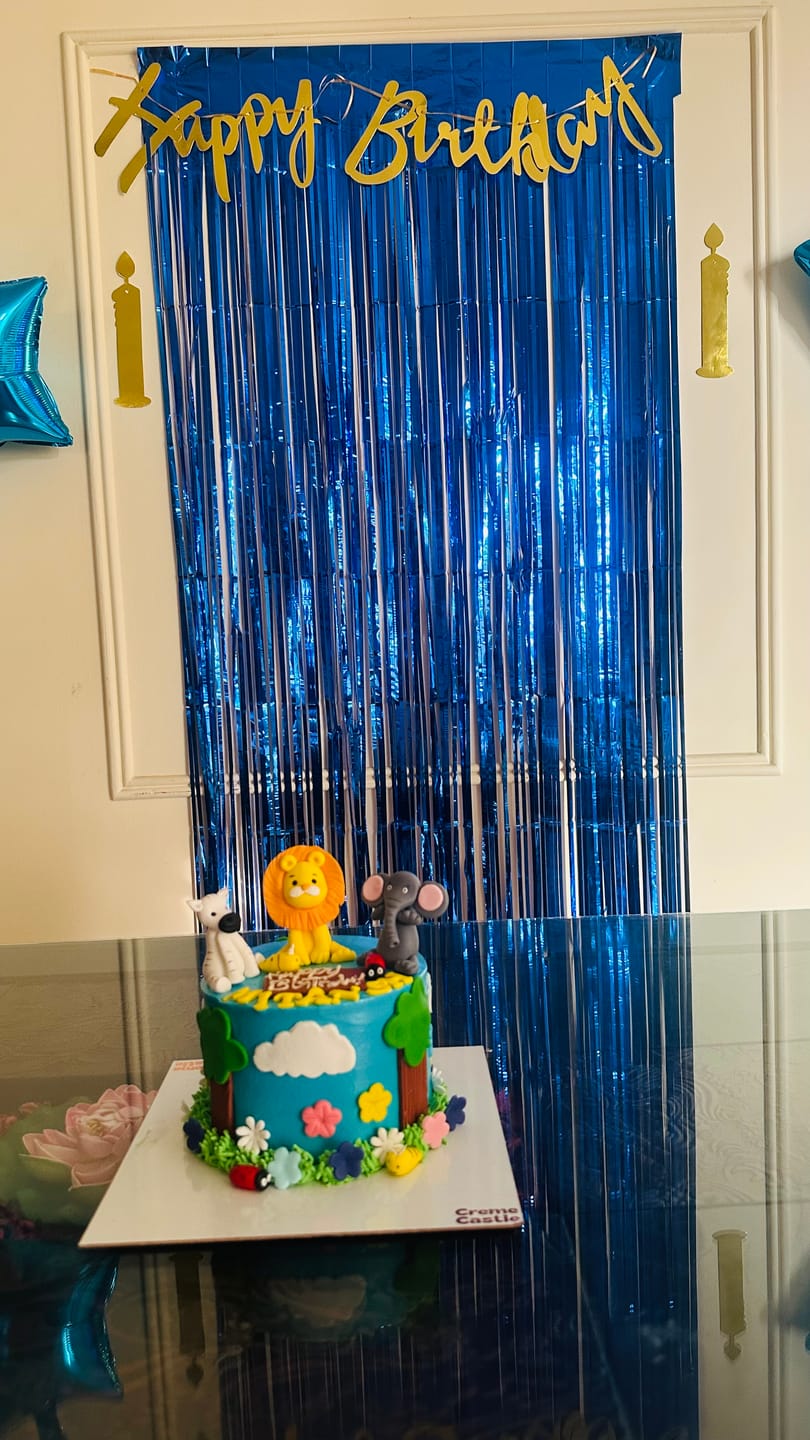 Customer photo review of Jungle Theme Cake for Kids