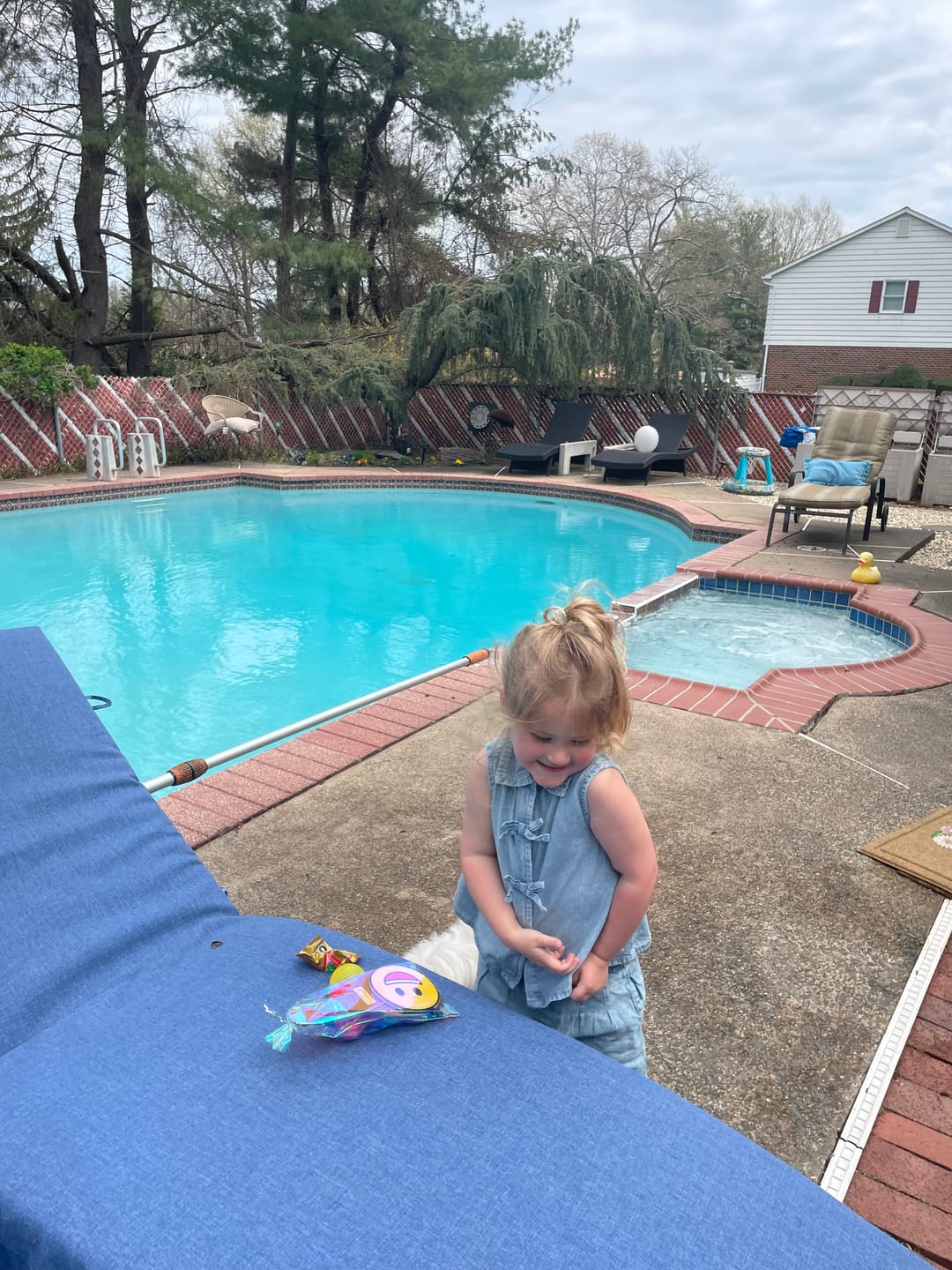 Customer photo review of Super Shockwave 73% Cal Hypo Pool Shock