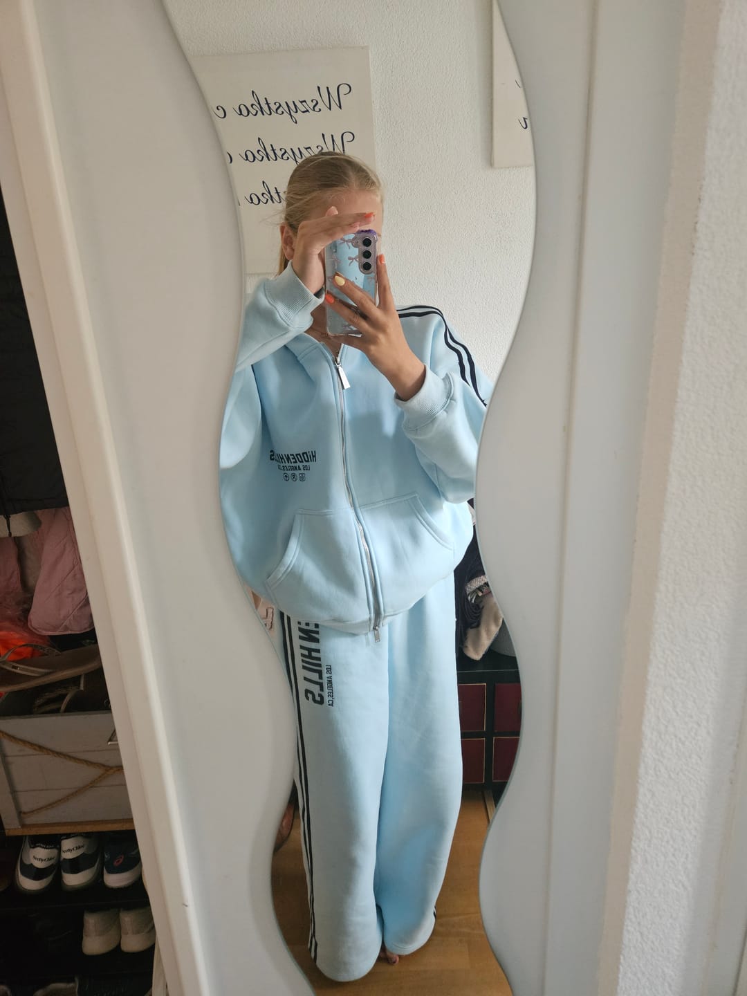 Customer photo review of STRIPED STRAIGHT LEG SWEATPANTS LIGHT BLUE/NAVY