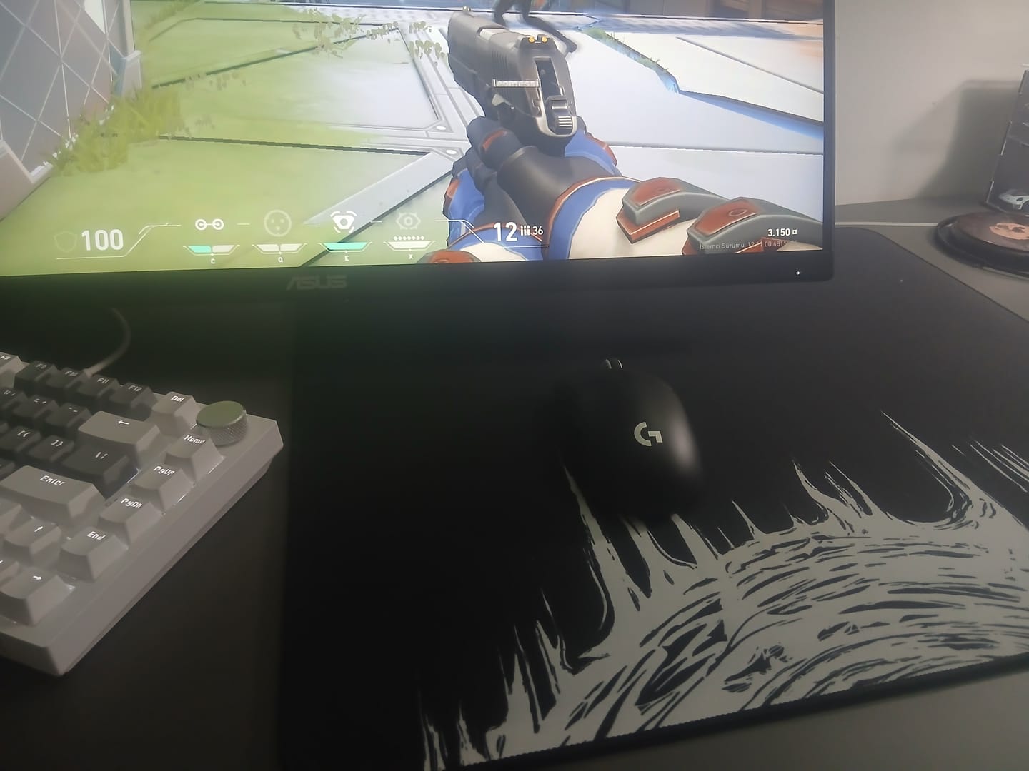 Customer photo review of Wraith Ace Series Poron Mousepad