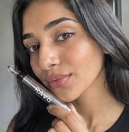 Customer photo review of Kiss Me More Lip Plumper
