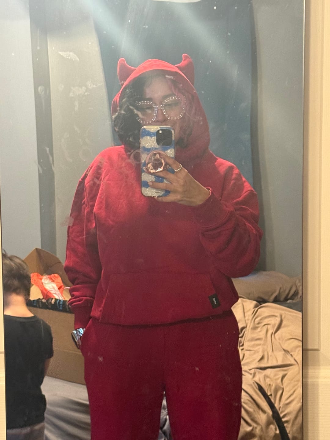Customer photo review of WAVE DEVIL SWEATSUITS SET - RED