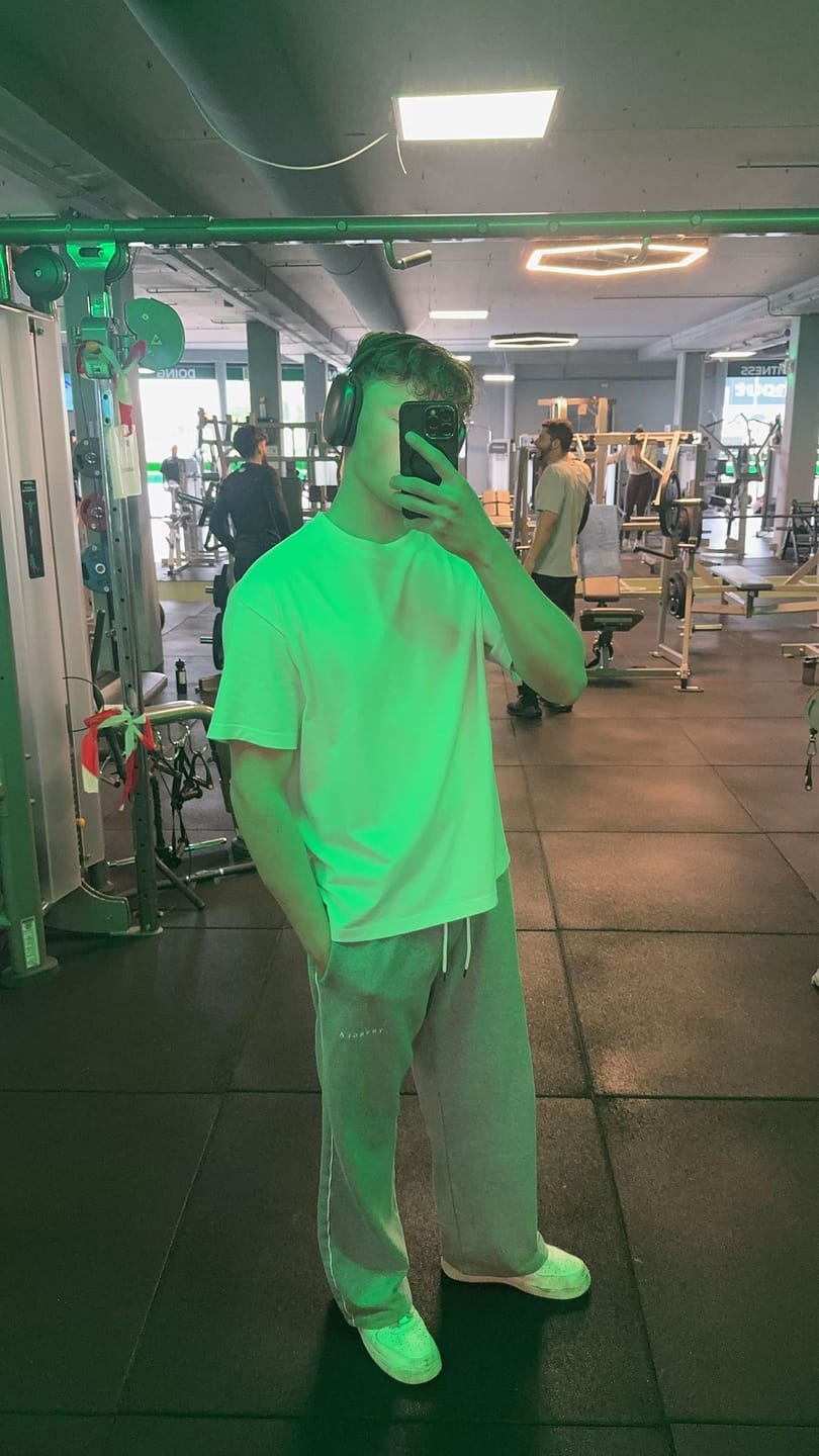 Customer photo review of 2008 - The Original Sweats