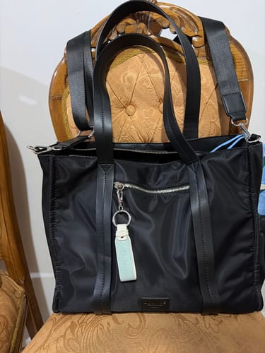 Reseña con foto de un cliente sobre Bolso Nylon Llavero Icónicas