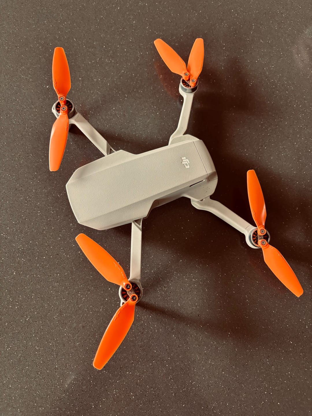 Customer photo review of DJI Mini 2/SE/2 SE/4K STEALTH Upgrade Propellers - x4 Orange