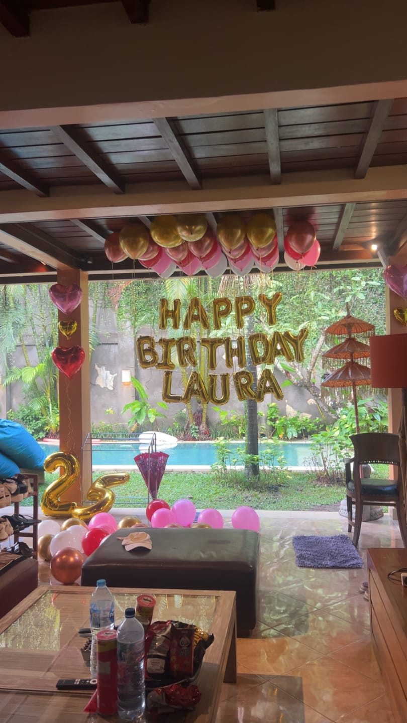 Customer photo review of 🎊 Indoor Room Decorations - Villa Room Setup