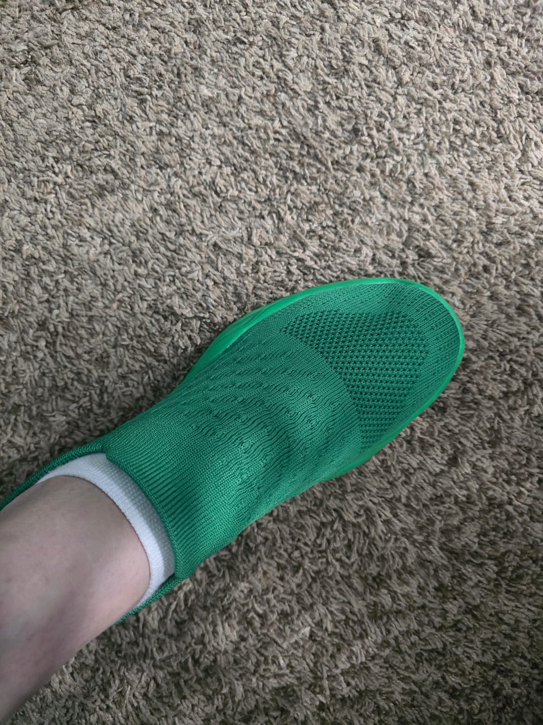 Customer photo review of Ortho Cloud Slip Ons 1.0 - Green