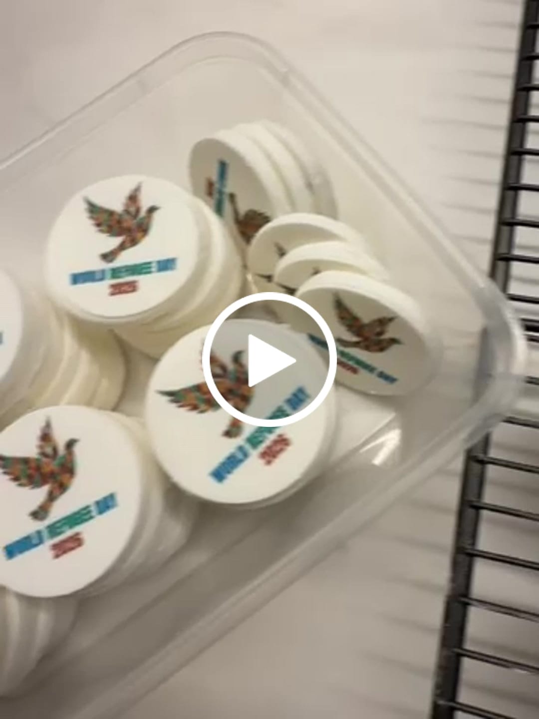Customer video review of 30 x 3.8 cm Small Cupcake Custom Edible Icing Images