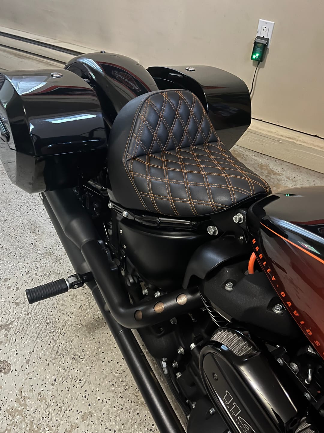 Customer photo review of 32L - Darkin Large Quick Mount Painted Hard Saddlebags for Harley Softail Street Bob FXBB/S