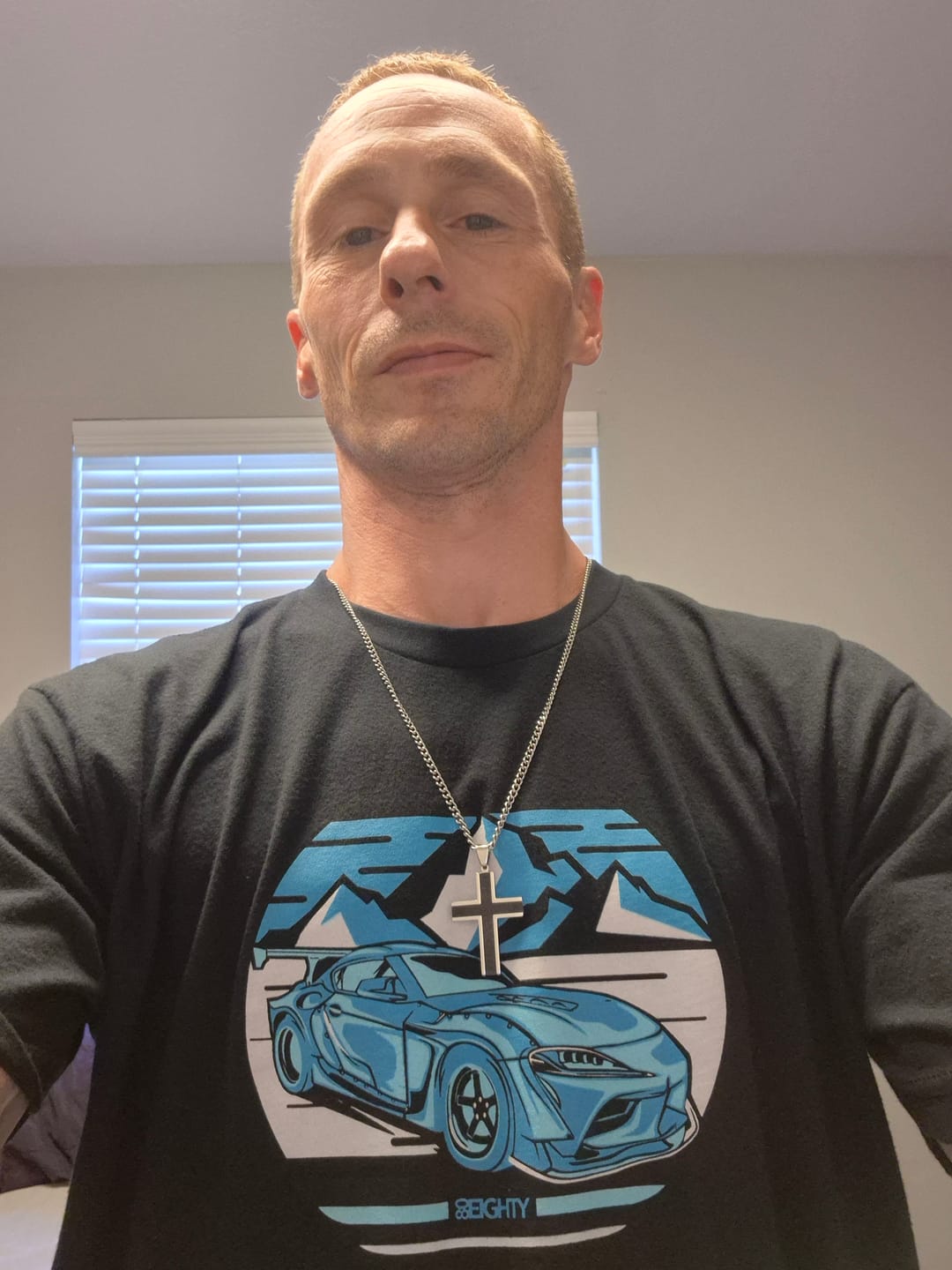 Customer photo review of 80Eighty® Mystery Shirt