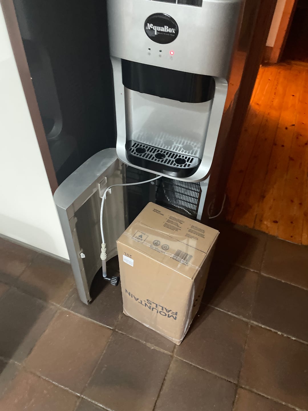 Customer photo review of AcquaBox 20L Mineral Water Refill for AcquaCooler By Mountain Falls