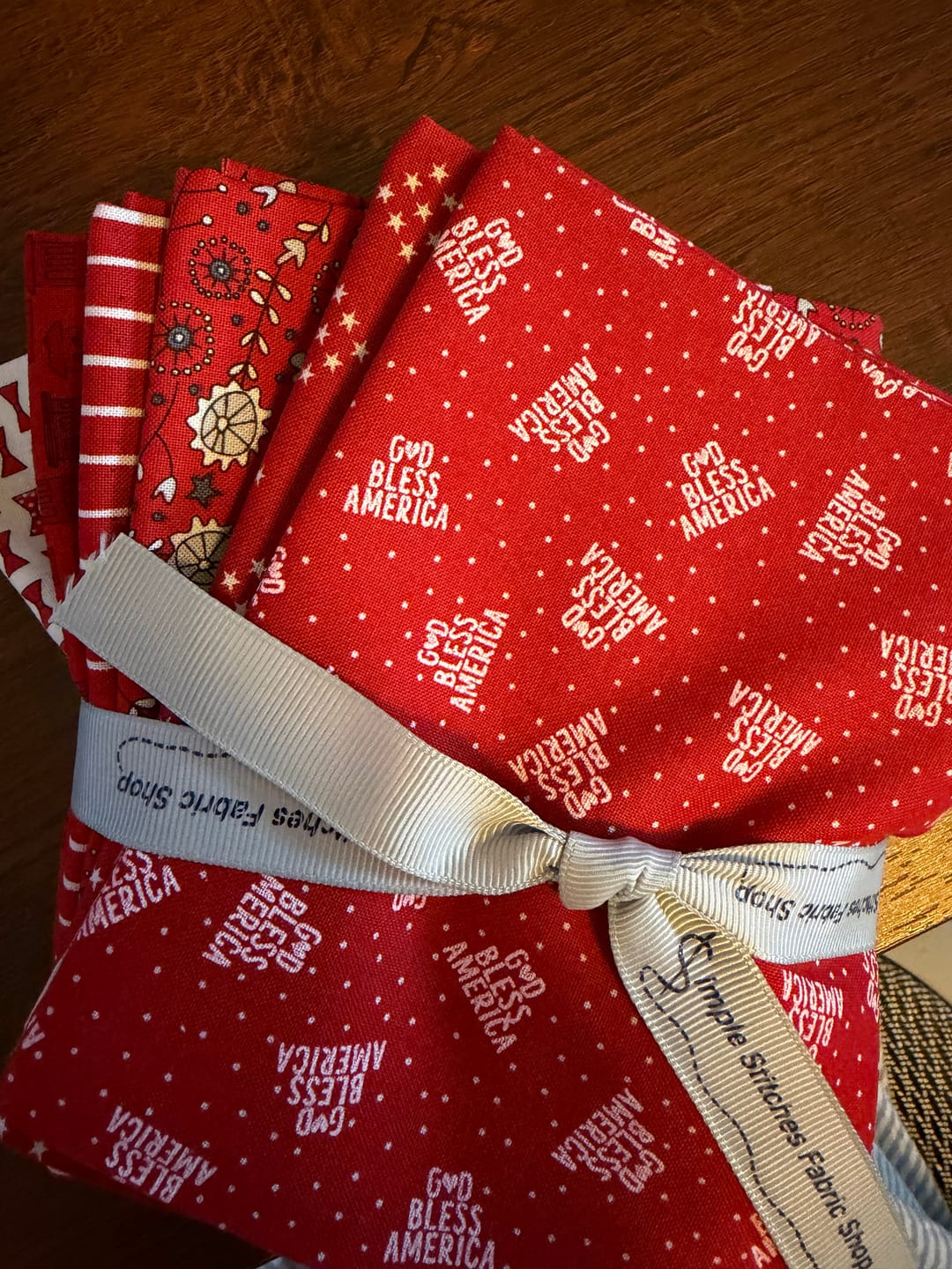 Customer photo review of Independence Day Simple Bundle (8) Fat Quarter Bundle