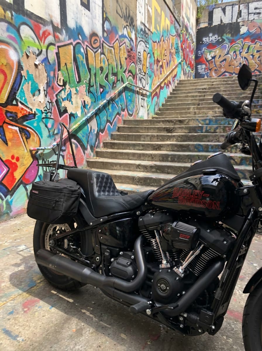 Customer photo review of 18L - Patriot Medium Throw Over Saddlebags For 2025+ Harley Softail Low Rider S FXLRS