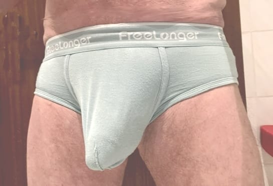 Customer photo review of FreeLonger Men's Comfy Separate Support Pouch Briefs