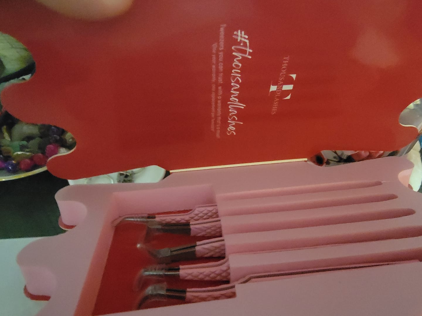 Customer photo review of HEART-DIAMOND TWEEZER KIT