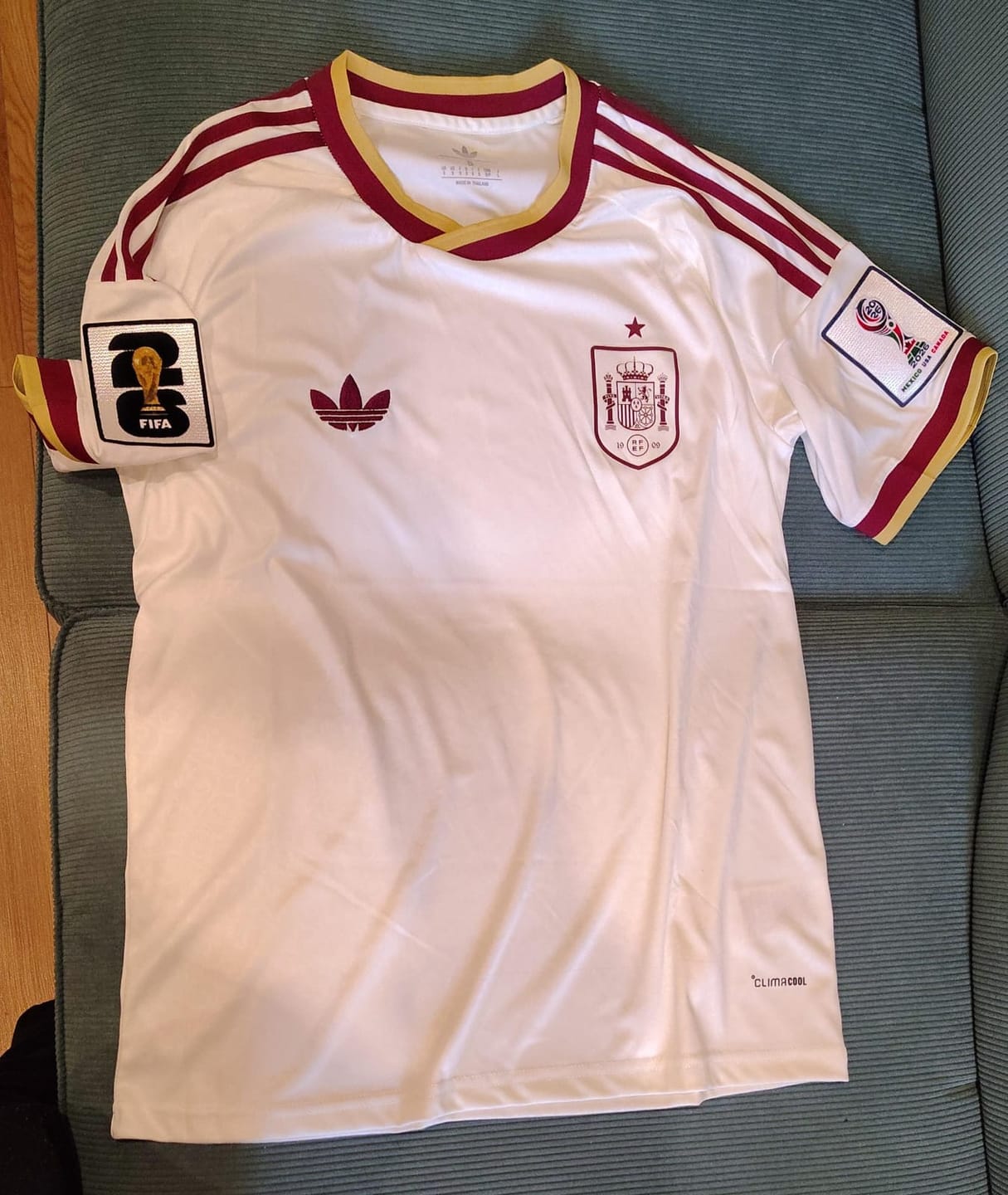Customer photo review of Spain 2026 World Cup Trikot Maillot Jersey