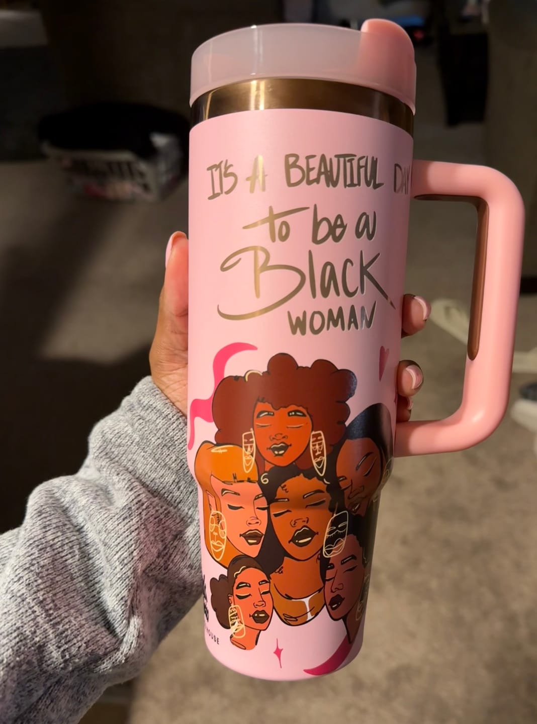 Customer photo review of Limited Edition "Crème Brûlée" Pink FlowSip™ Insulated Tumbler – Pinklomein x Cecilia's House