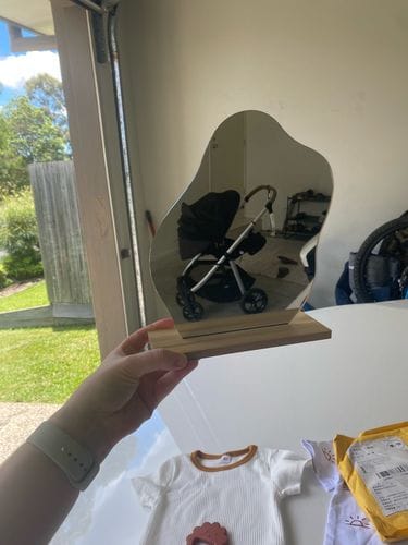 Customer photo review of Aura Minimalist Mirror