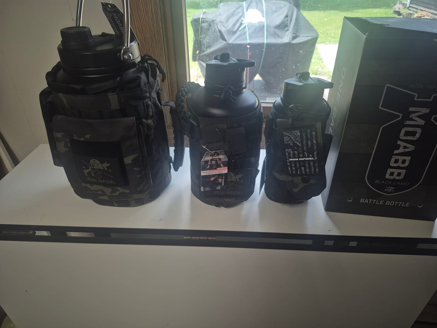 Customer photo review of 32oz Compact Battle Bottles