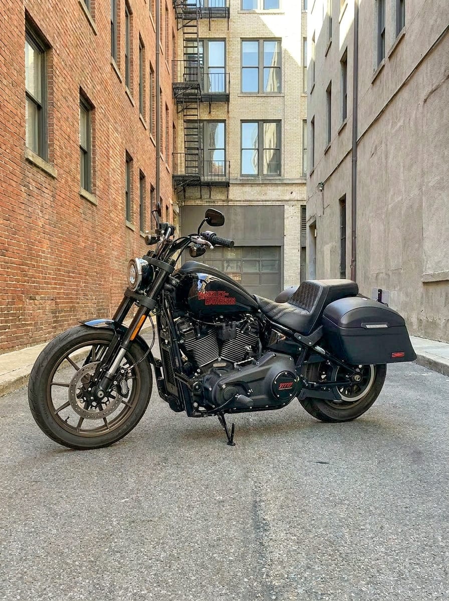 Customer photo review of 44L - Lamellar Stallion XL Leather Covered Hard Saddlebags For 2025+ Harley Softail Low Rider S FXLRS
