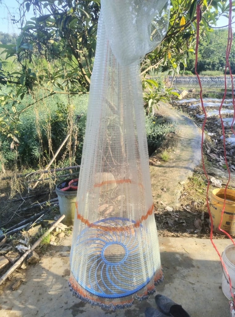 Customer photo review of Hand Cast Fishing Net with Large Disc for Easy Throw and Fast Catch