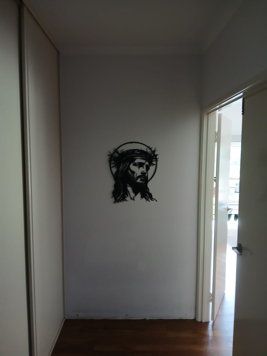 Customer photo review of Christianartworkshop Sacred Jesus with Crown of Thorns Metal Wall Decor