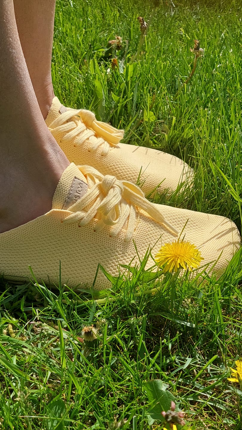 Customer photo review of Vaistoa Iloa -paljasjalkatennarit