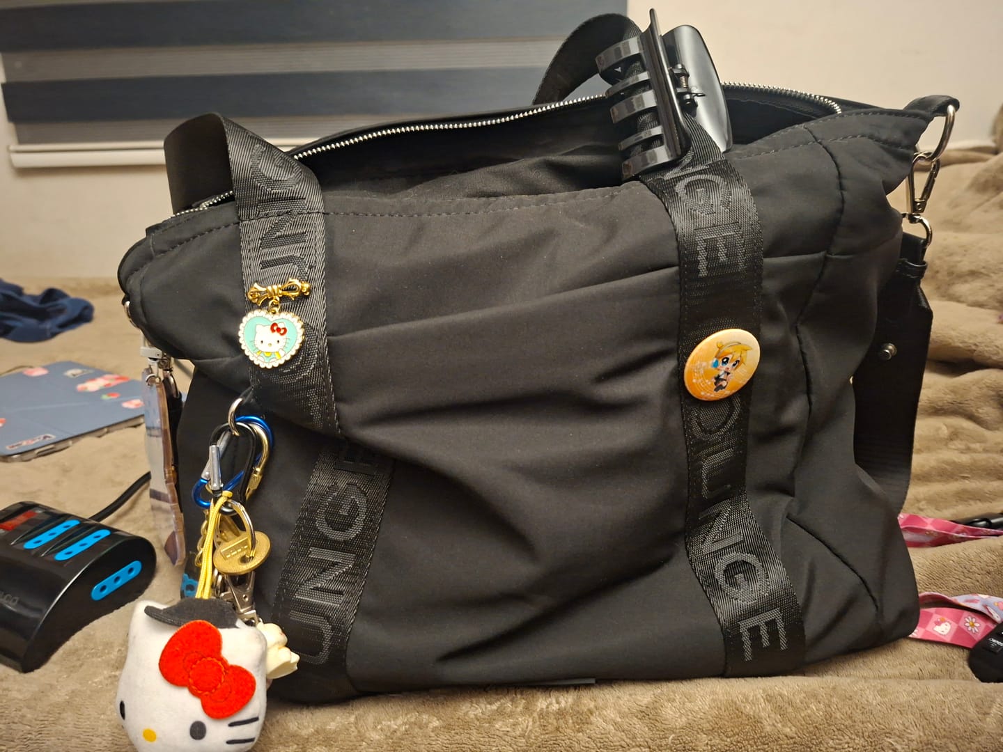 Customer photo review of Bolso Nylon Llavero Street