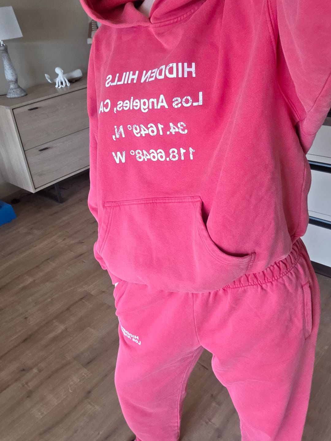 Customer photo review of VINTAGE WASH HOODIE RASPBERRY RED