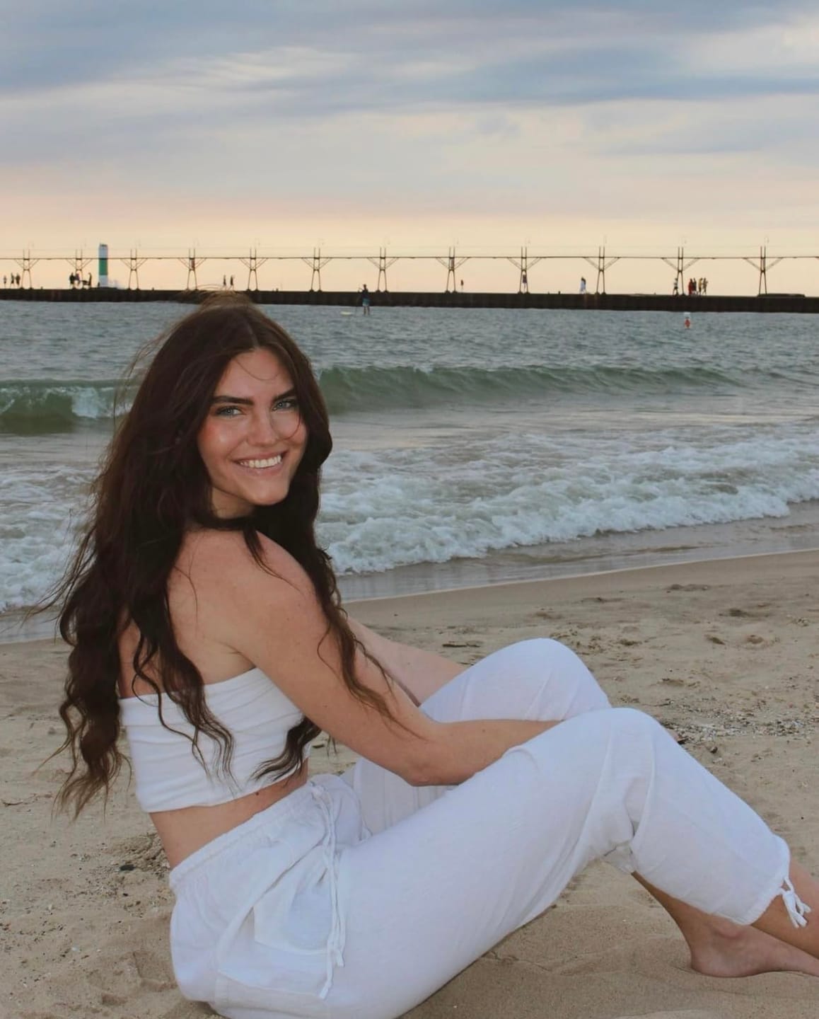 Customer photo review of Great Virgin Machine Weft Brazilian 100% Human Hair Sew In Bundles Darkest Brown (#2)