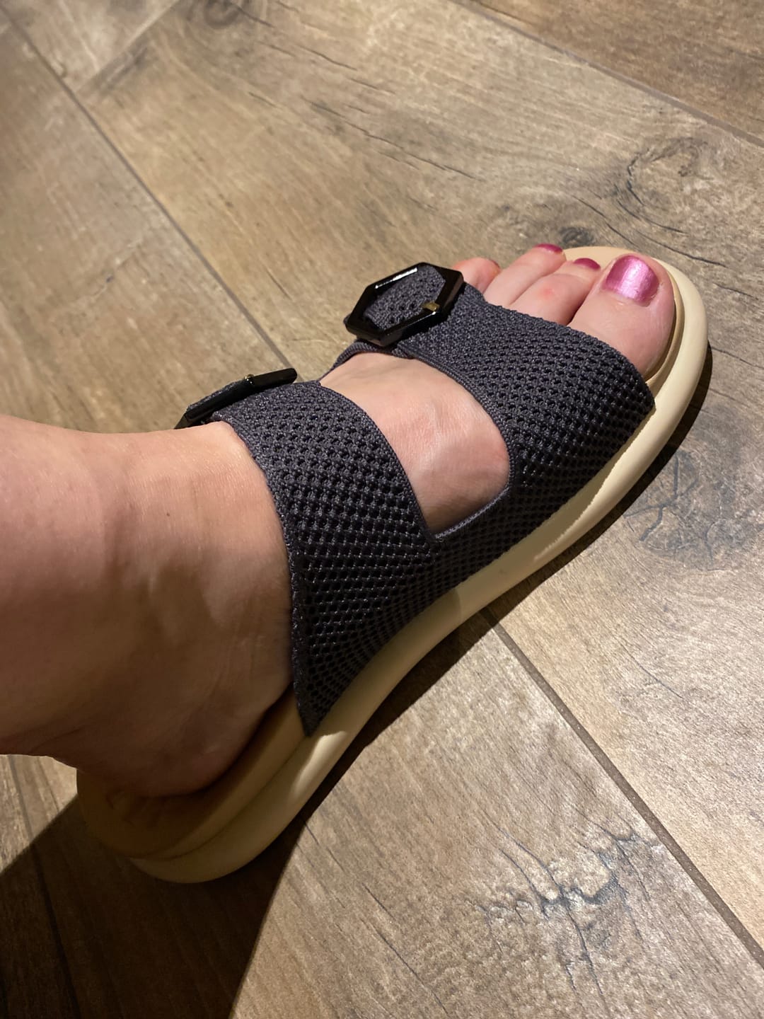 Customer photo review of HappySandals Oslo