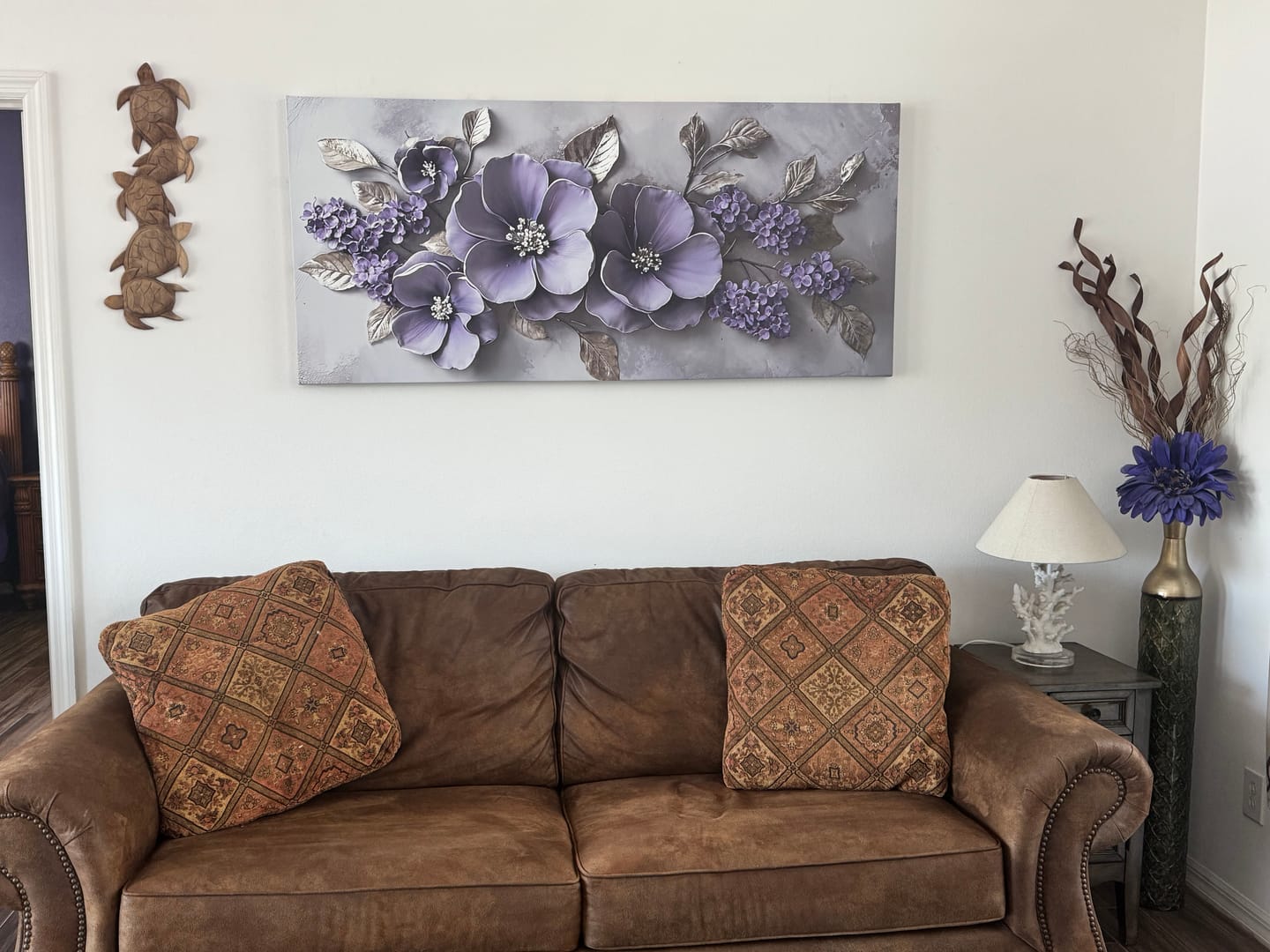 Customer photo review of Modern Blossom Wall Art – Oversized Flower Canvas for Bedroom and Living Room Decor