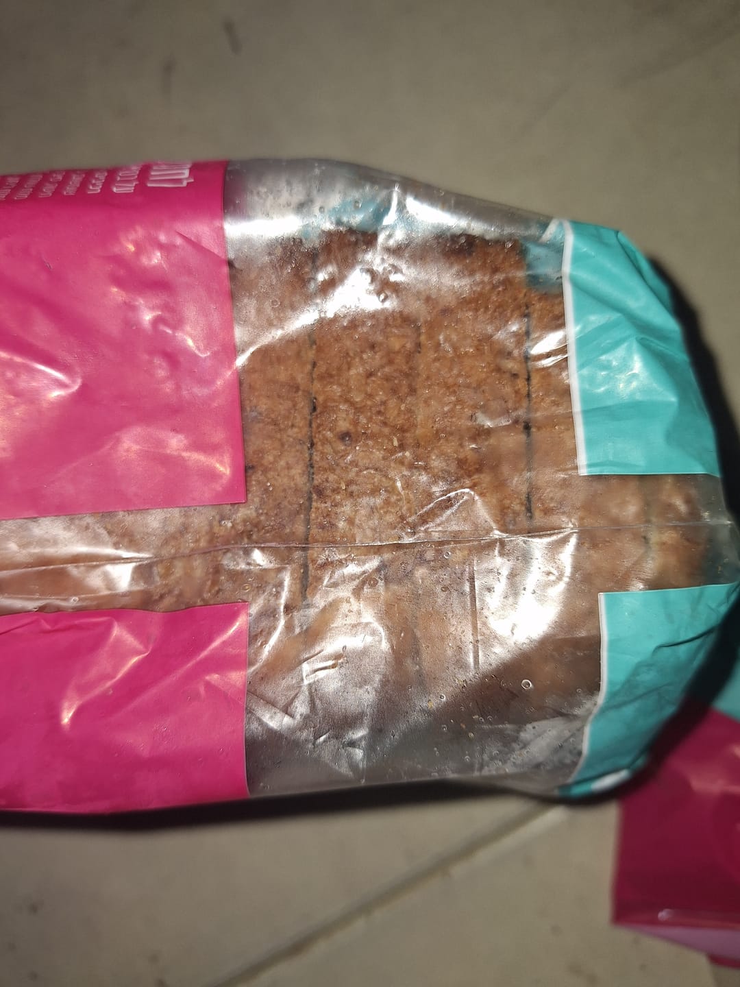 Customer photo review of לחם בסגנון גלילי