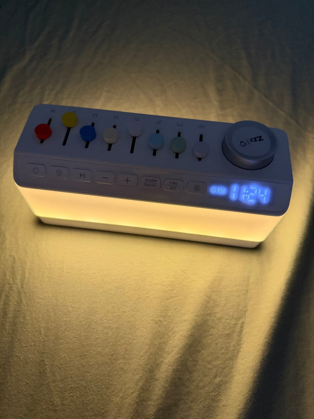 Customer photo review of Snoora Baby White Noise Machine