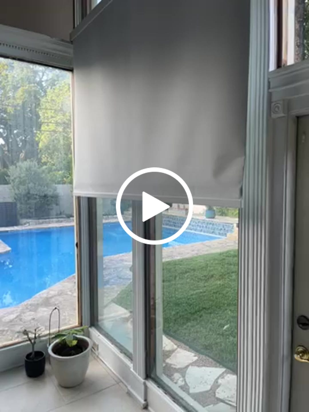 Customer video review of Bringnox Motorized Roller Shades 100% Blackout Westray