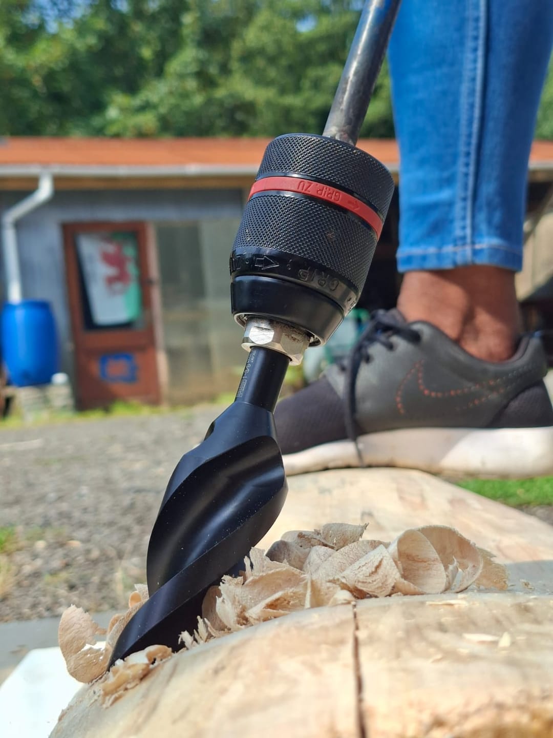 Customer photo review of WoodOwl | Ultra Smooth Wood Boring Auger Bit 7-1/2" Length