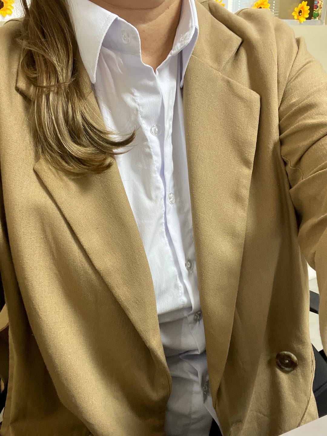 Customer photo review of Blazer Sândalo Marrom Claro