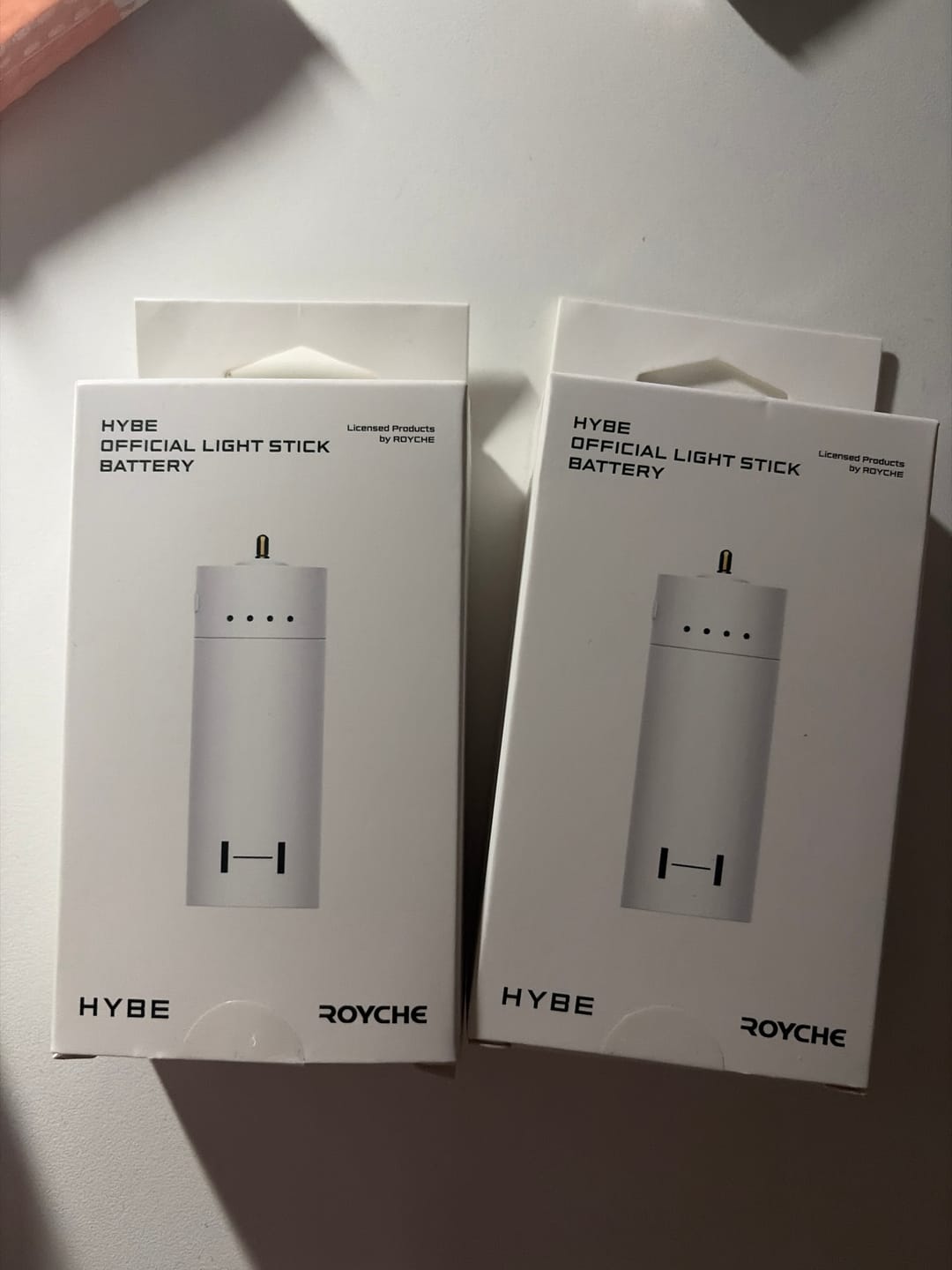 Customer photo review of HYBE OFFICIAL LIGHT STICK BATTERY