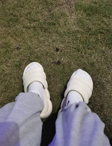 Customer photo review of Nordic Cloud Slides Sandals For Women