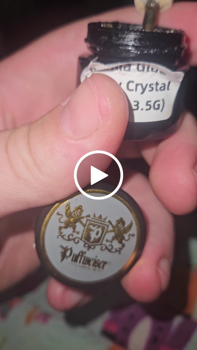 Customer video review of Legendary Honey Crystal Gorilla Glue 3.5G (BOGO)