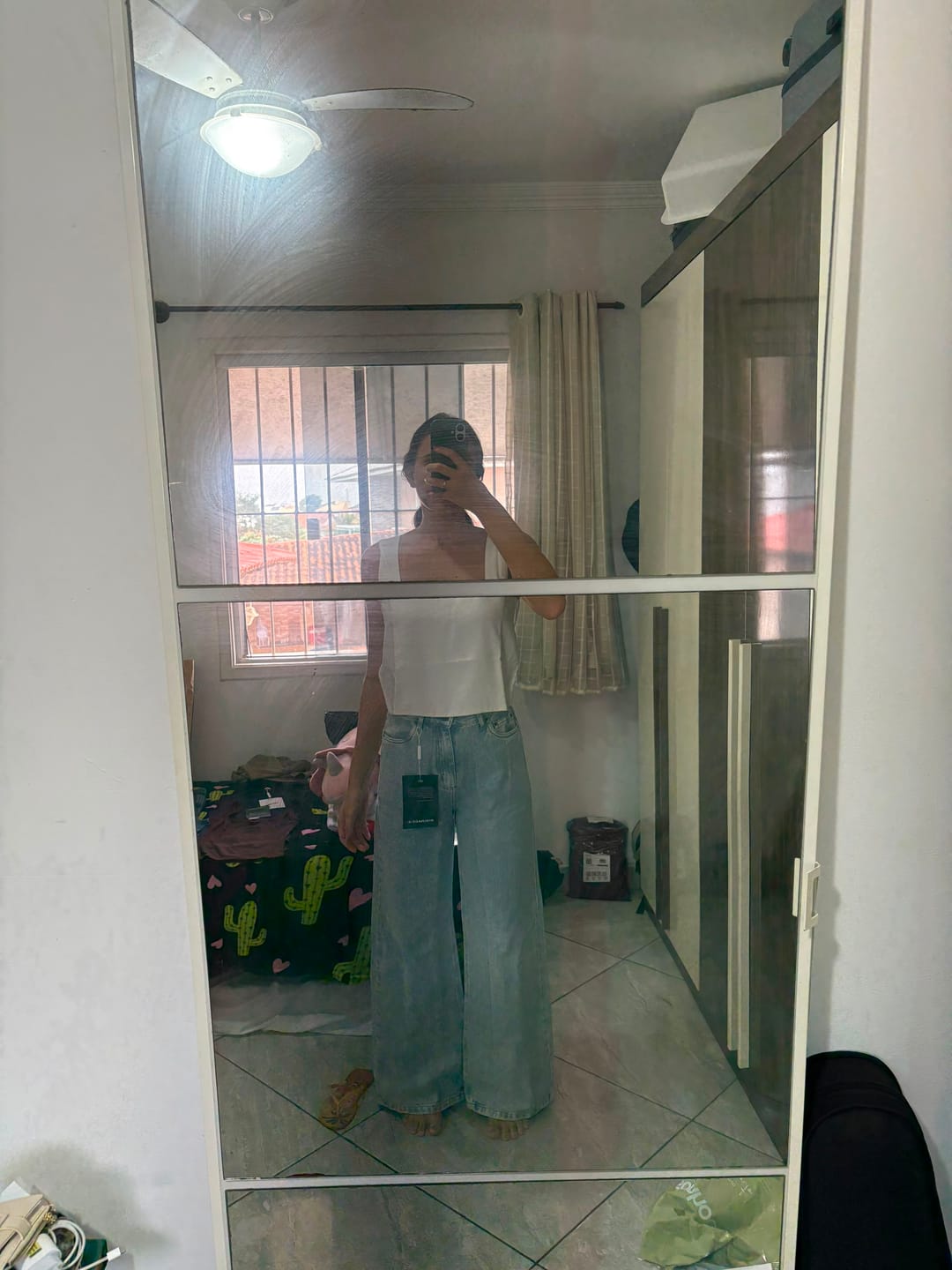 Customer photo review of Calça Jeans Wide Leg Buriti Azul Claro
