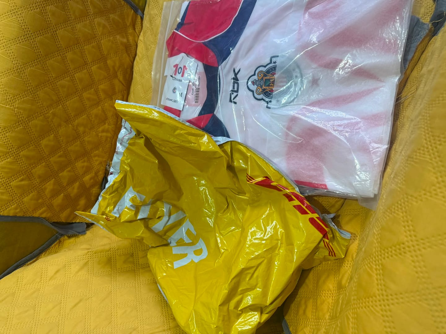 Customer photo review of Jersey Chivas 2006