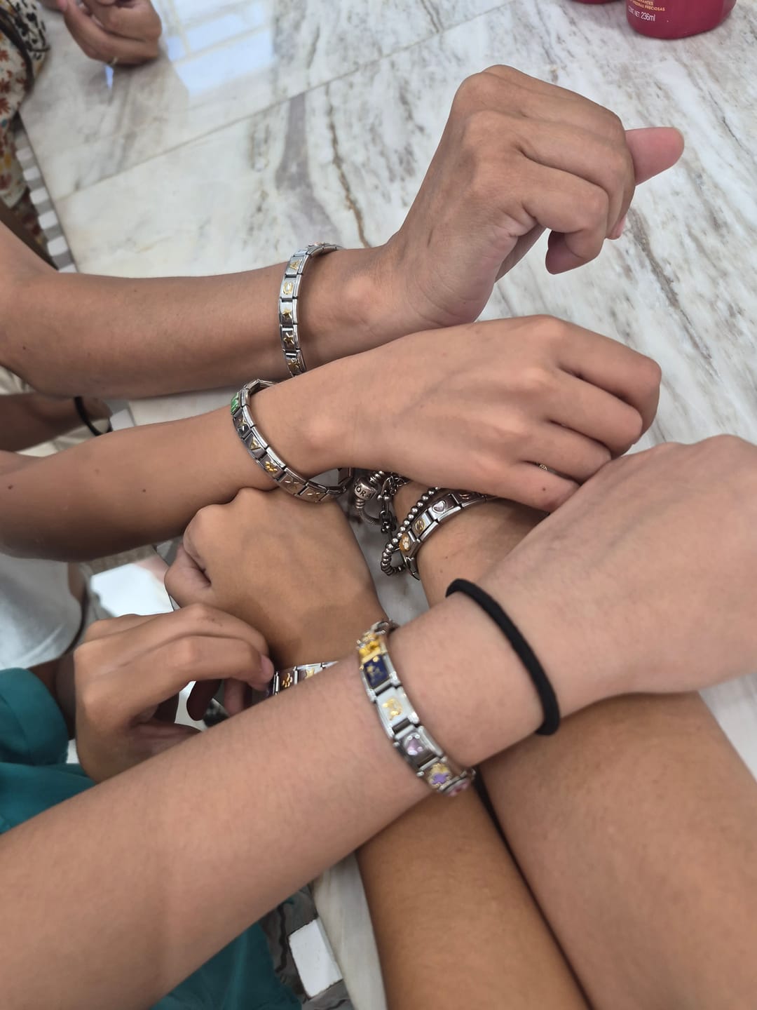 Customer photo review of Charm Signo Zodiacal