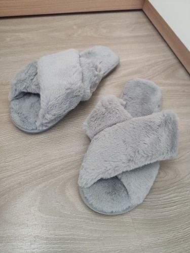 Customer photo review of Nordic Cozy Cross Band Slippers