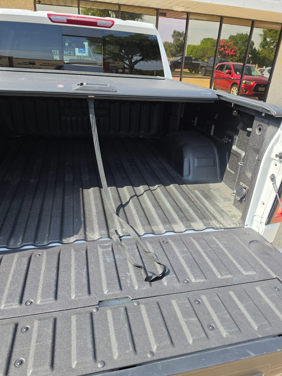 Customer photo review of OPENROAD Aluminum Retractable Tonneau Cover