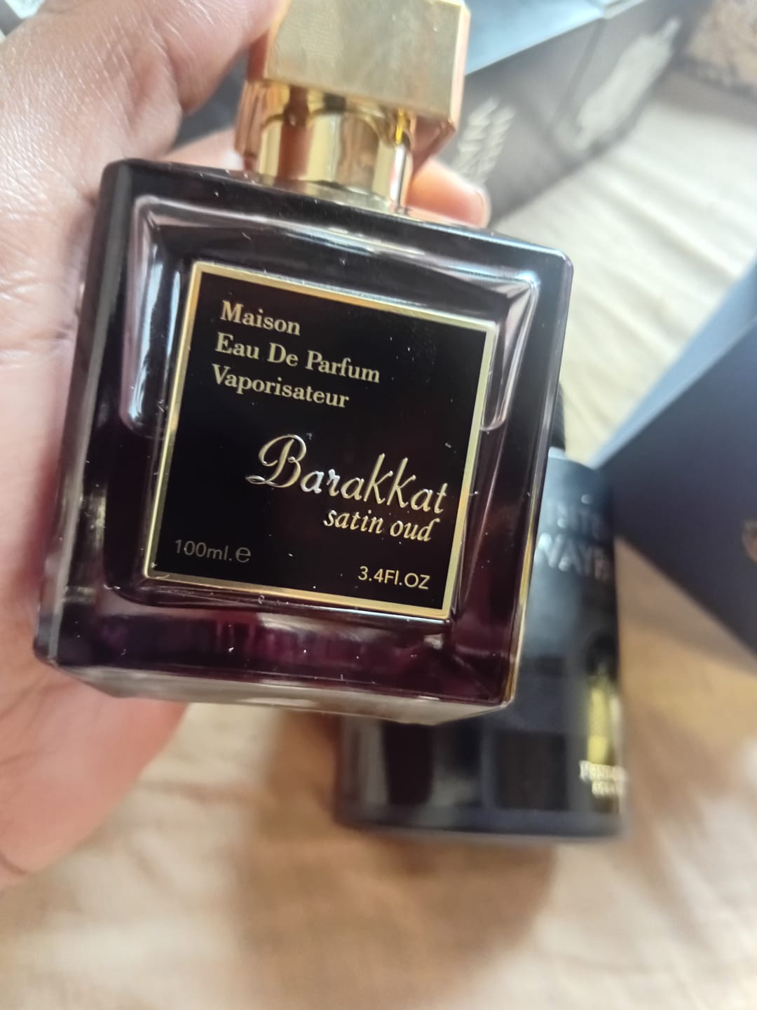 Customer photo review of Barakkat Satin Oud Eau De Parfum 100ml - Fragrance World