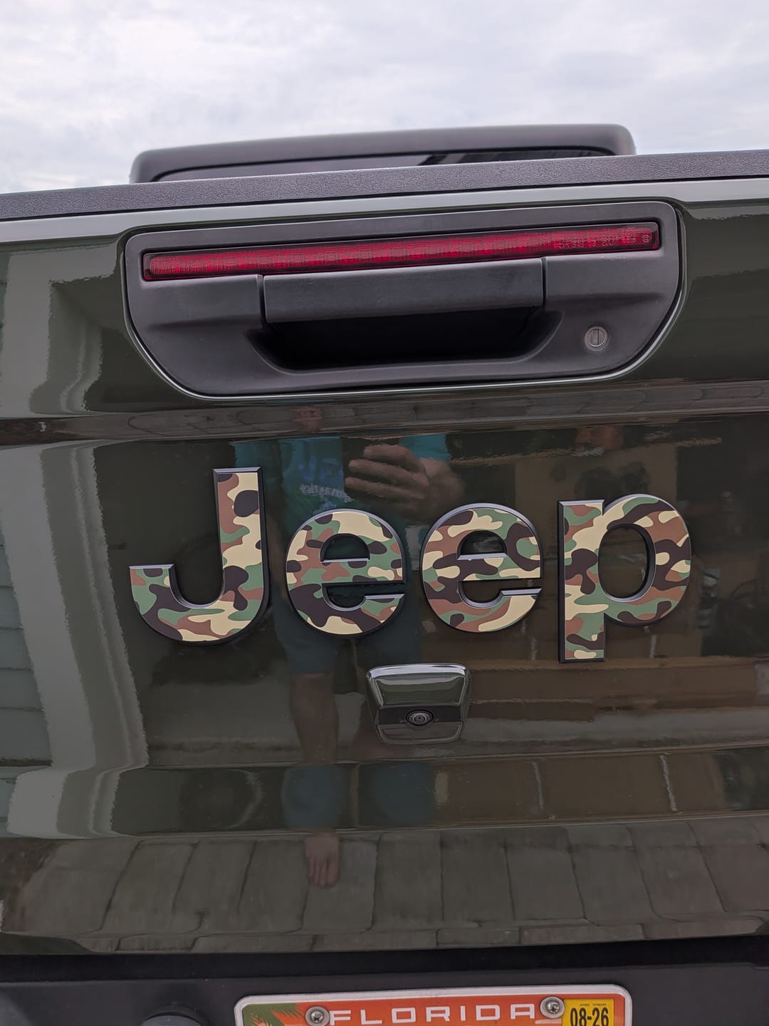 Customer photo review of JEEP Gladiator Emblem Overlay Decal Set | Fits 2020+ Jeep Gladiator