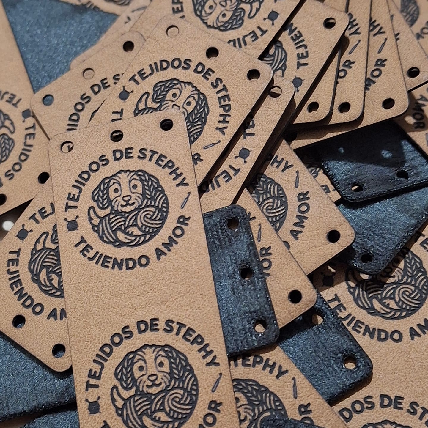 Customer photo review of Etiquetas Ecocuero