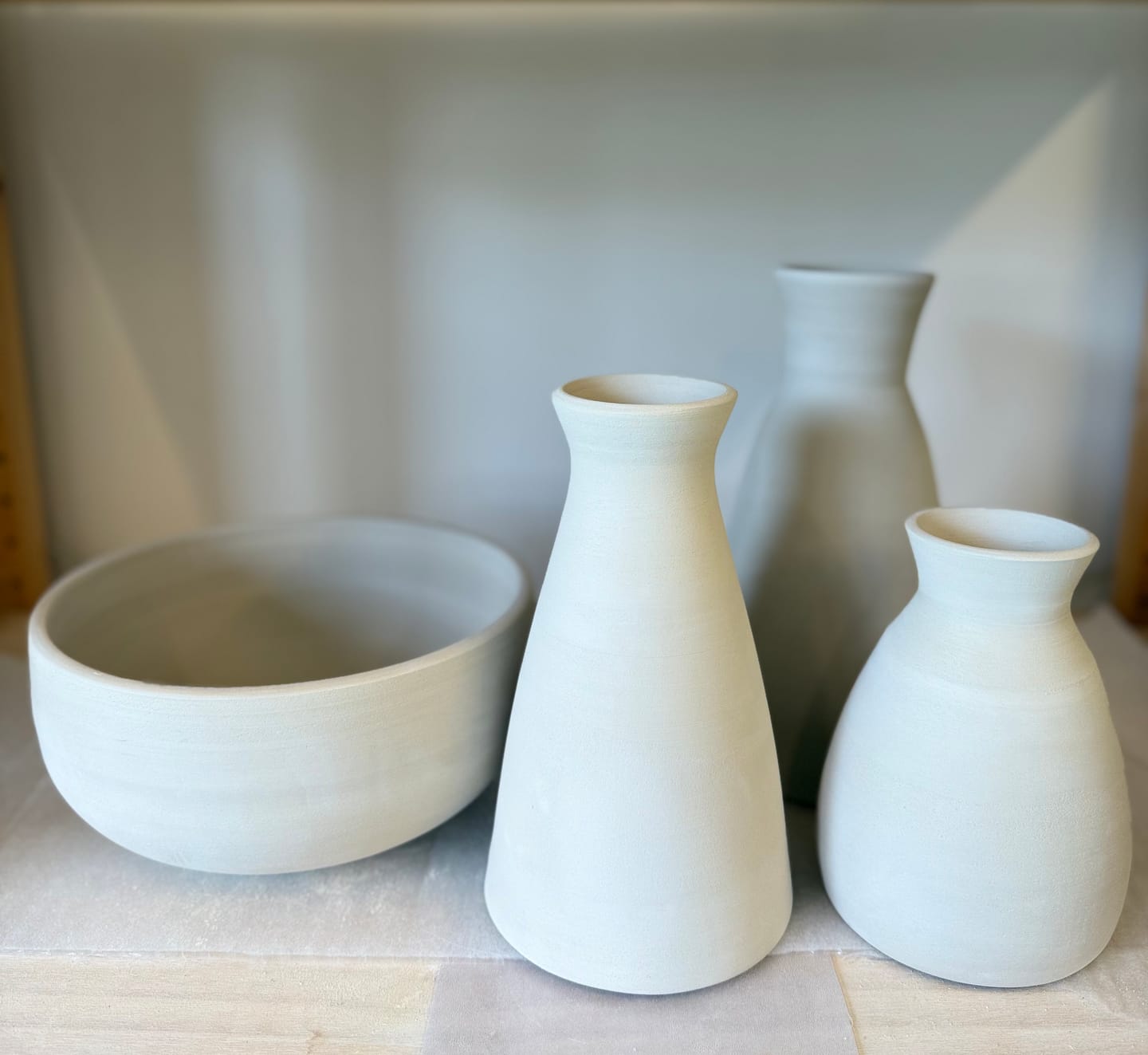 Customer photo review of Atelier W 2502 - White Stoneware Clay with Grog 10Kg Bag