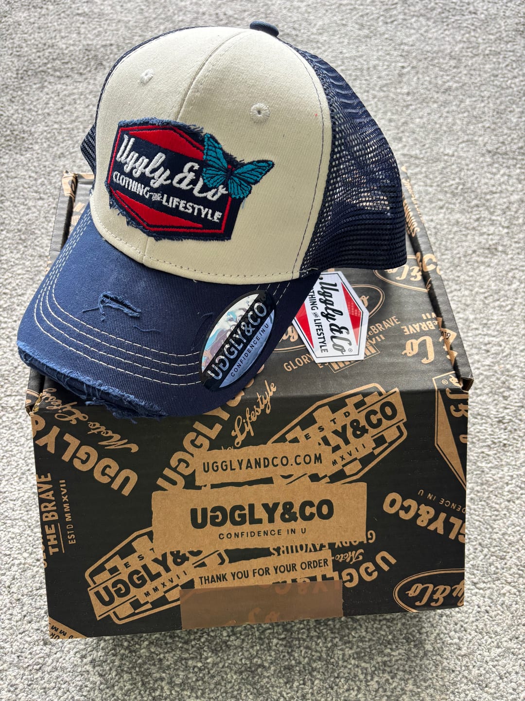 Customer photo review of Sylvain Guintoli x Diamond Charity Cap – 100% Donation